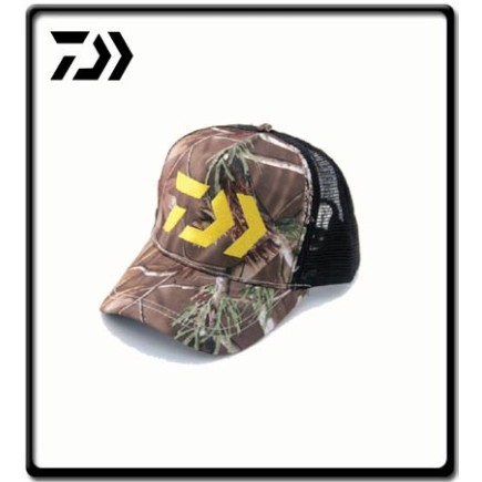 Curved Truckers Cap - Camo/Pine Mesh | Daiwa 