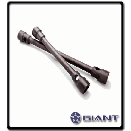 30/32 - Wheelnut Spanner | Giant